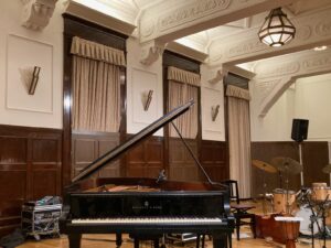 The grand piano in Osaka Club